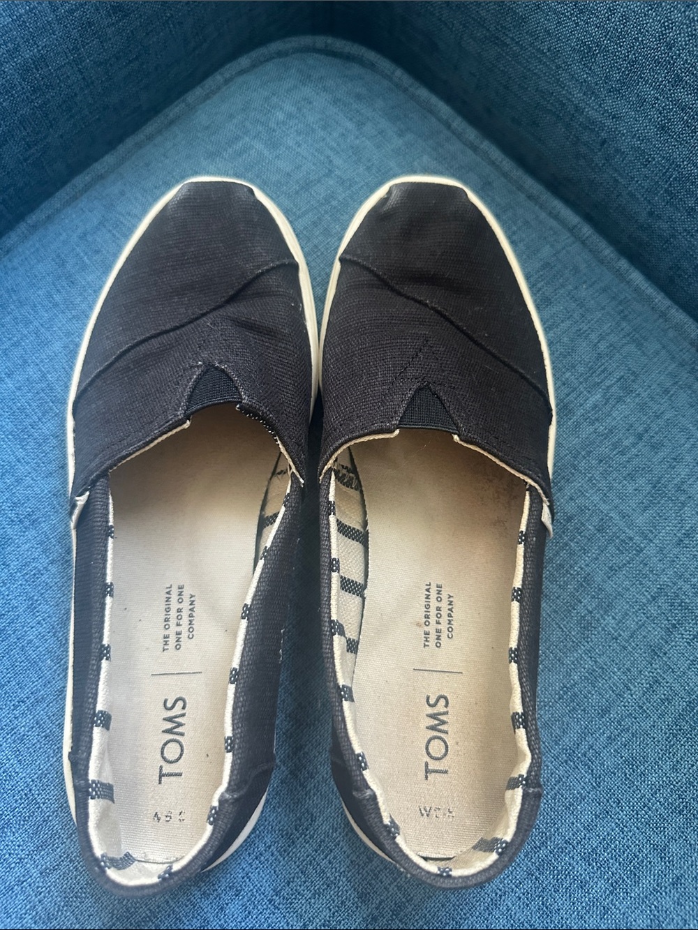 Toms Black Canvas Slip-On Flats with White Sole